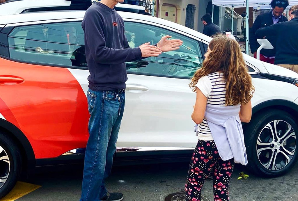 SMD與COB小間距顯示屏誰將主導商顯市場？